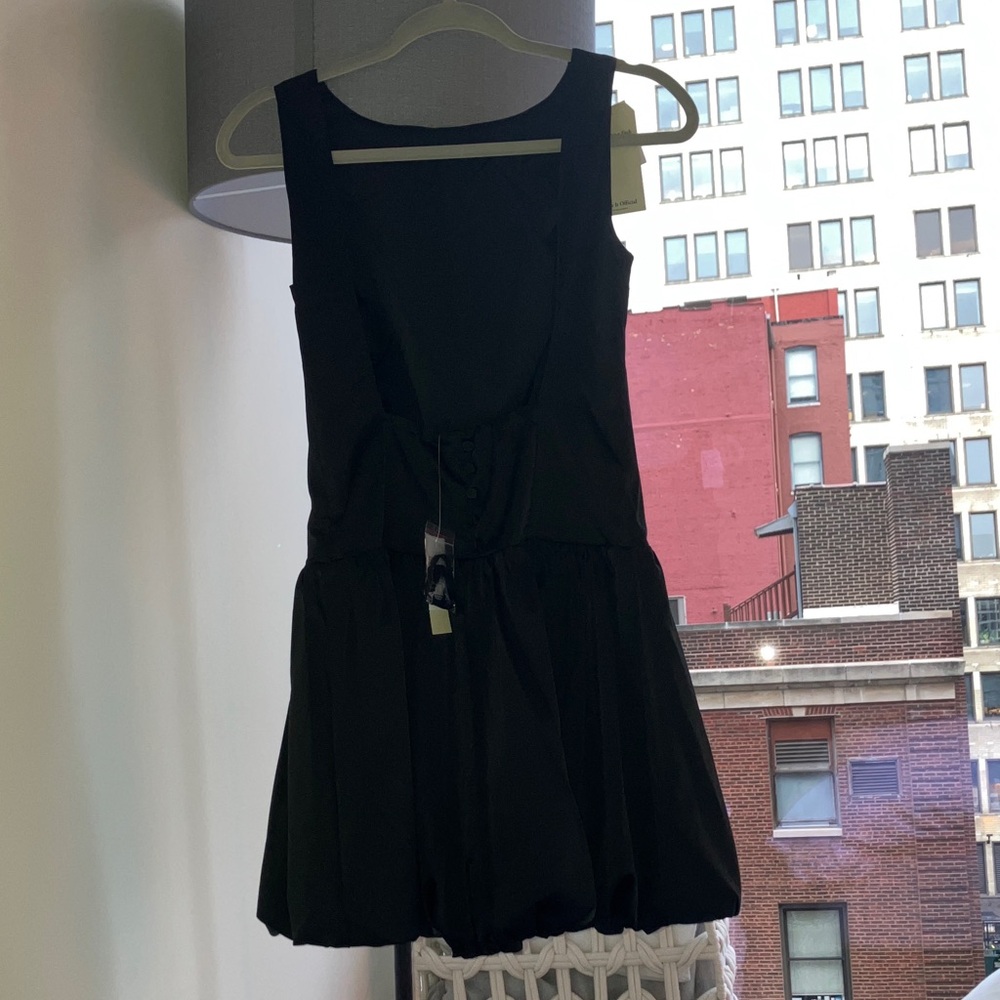 New/ Tags on • Abercrombie & Fitch Classic Black Dress - Picture 6 of 11
